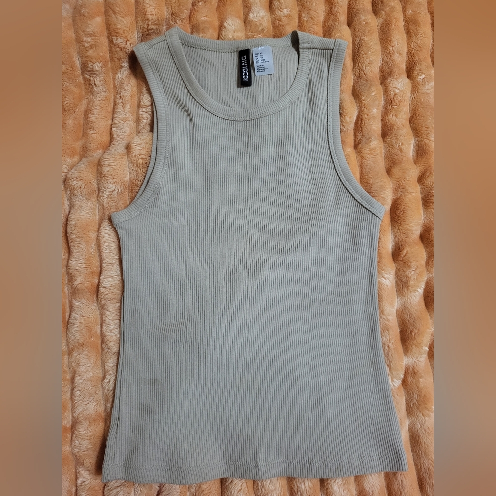 Divided Light Beige Tank Top Nwot